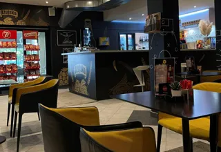 Bar and interior of Vrapchester